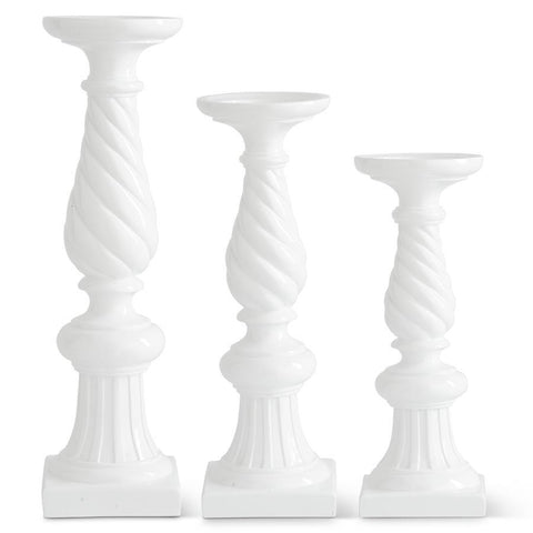 White Twist Candleholder Set