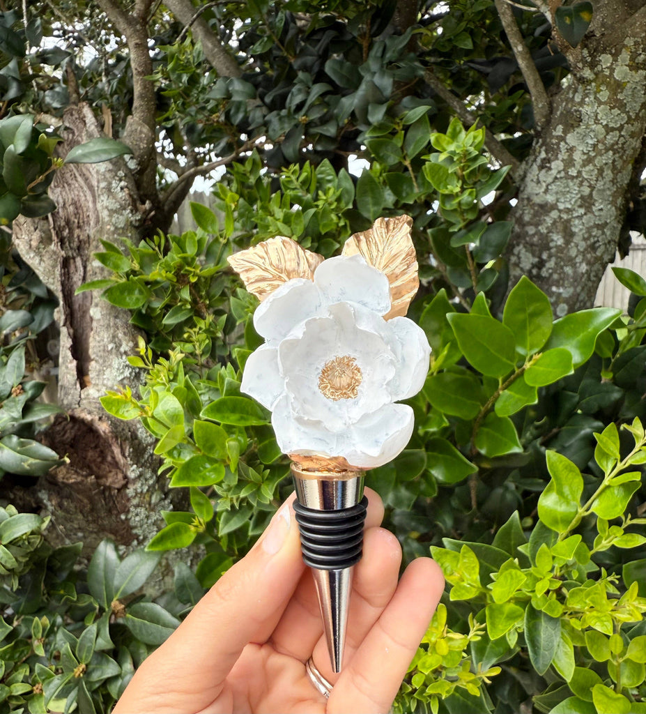 Magnolia Wine Stopper