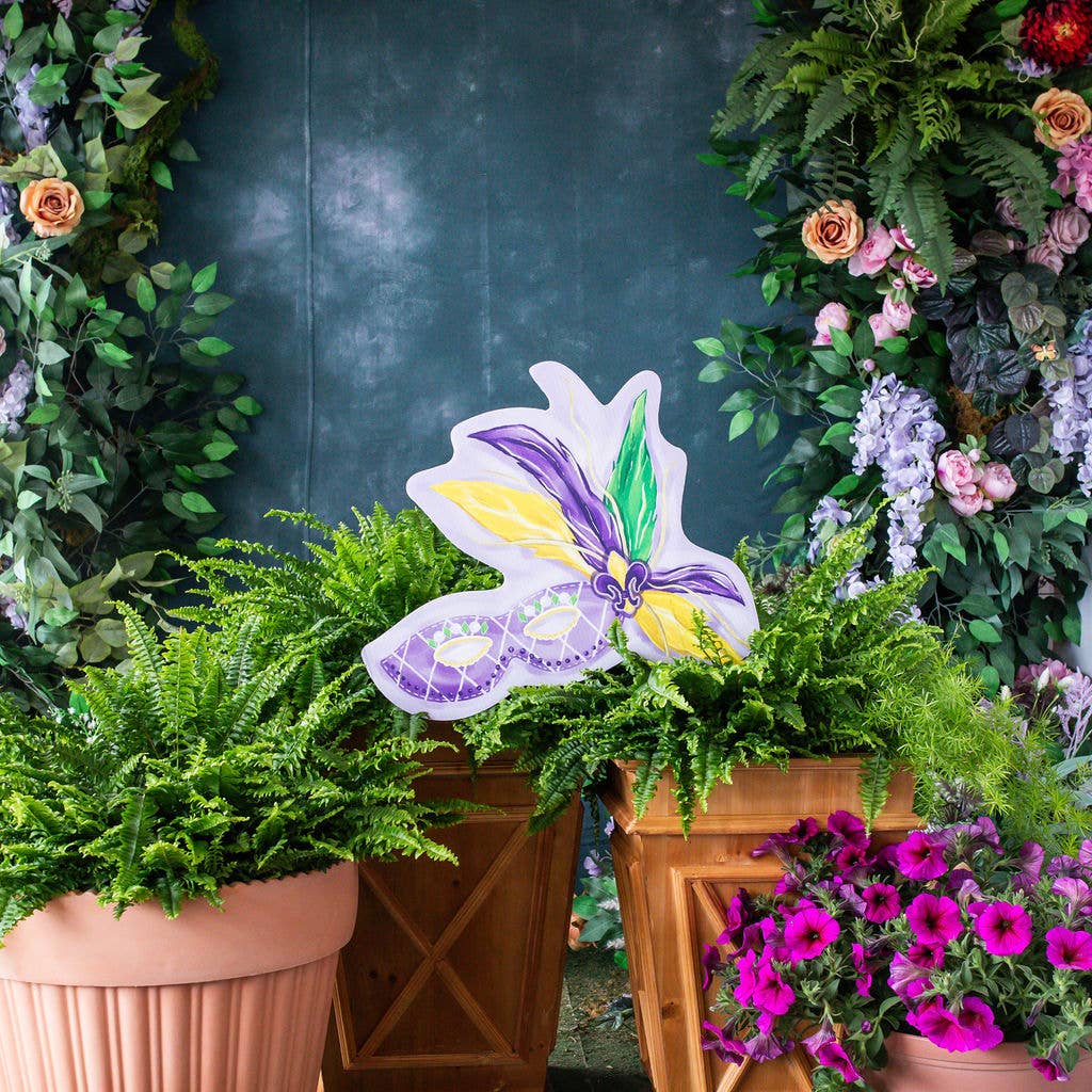 Mardi Gras Mask Yard Art