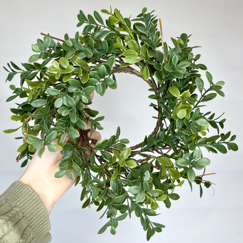 Boxwood Wreath 12 inch